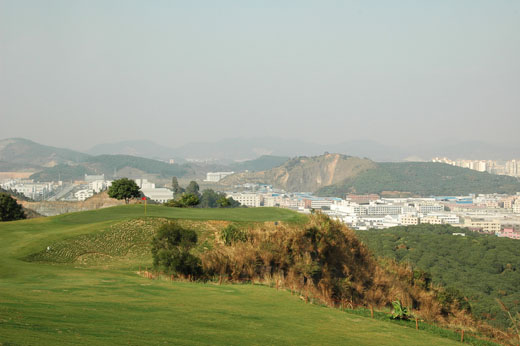 View fron the tenth at Fenghuangshan