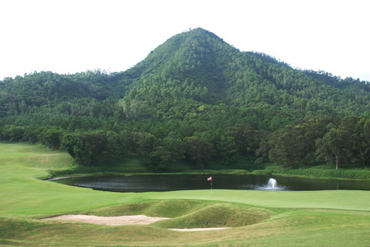 Cheung Shan Nicklaus Course 18th