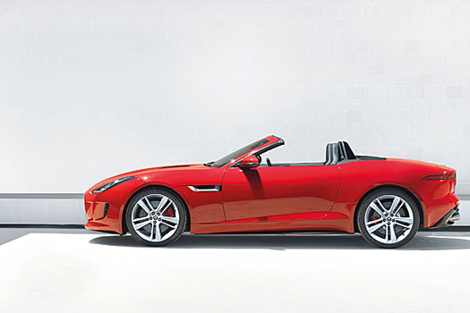 The F-Type’s all-aluminum body and suspension makes for low weight and high rigidity