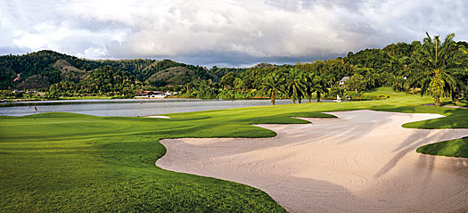 The 1st hole at Loch Palm