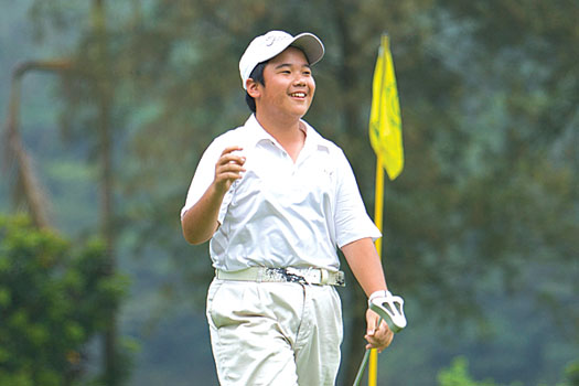 Fritz Lo cards a total of 221 at Chung Shan Hit Spring Golf Club