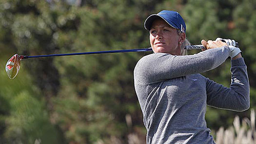 Pettersen mixes in five birdies with two bogeys on the par-72