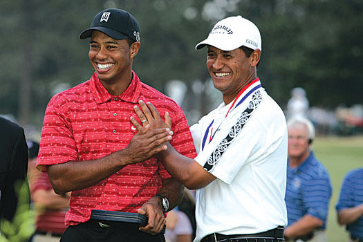 Tiger Woods and Michael Campbell after the latter's win at Pinehurst in 2005