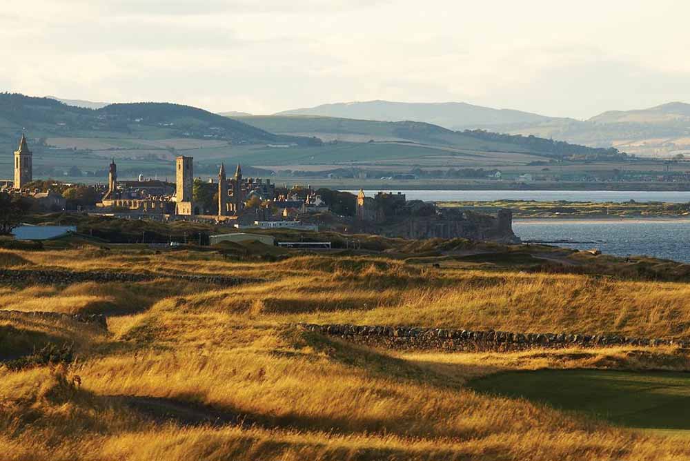 The 5th of Fairmont St. Andrews is a good test of authentic links golf