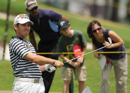 Leader Louis Oosthuizen