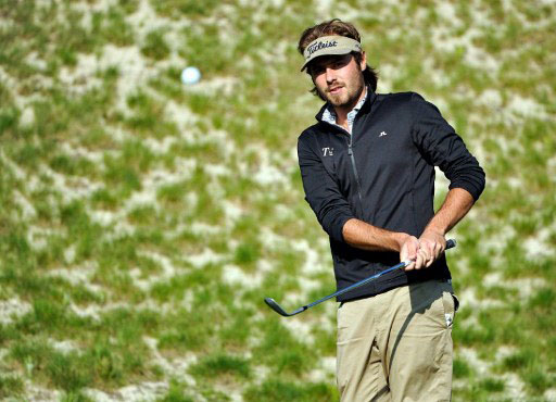 Vincent Dubuisson continues his recent fine form