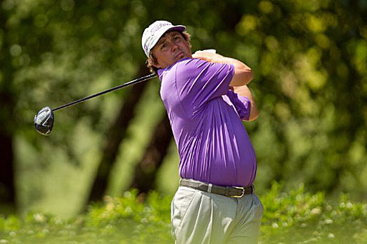 Jason Dufner keeps a one-storke lead