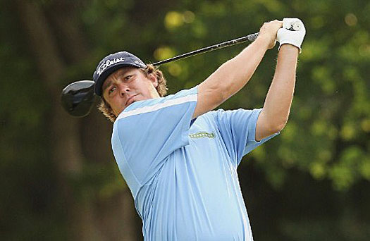 Jason Dufner fires a bogey-free 64