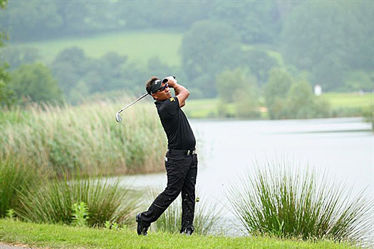 Thongchai Jaidee hits a solid four-under-par 67