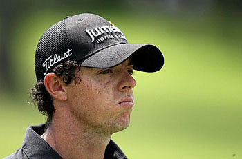 Rory McIlroy struggles to a two-over par 72