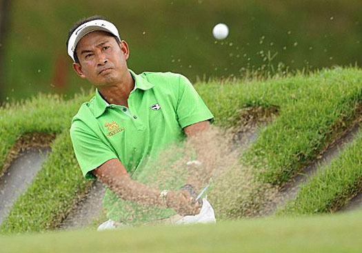 Thaworn Wiratchant fires a six-under-par 66