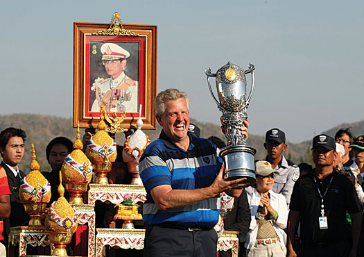 Colin Montgomerie retains the Royal Trophy for Europe in the 5th Edition