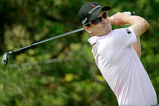 Zach Johnson has a 13-under 133 total at the Kapalua Resort course