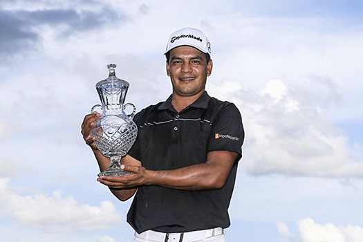 Fabian Gomez wins his first US PGA Tour title