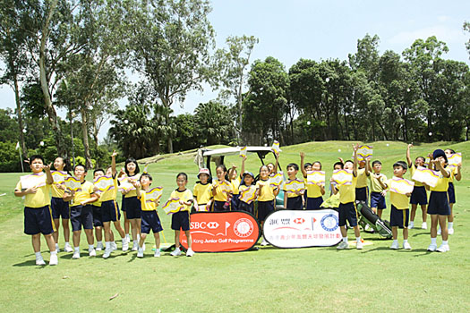 Students from S.K.H Wing Chun Primary School visited The Hong Kong Golf Club